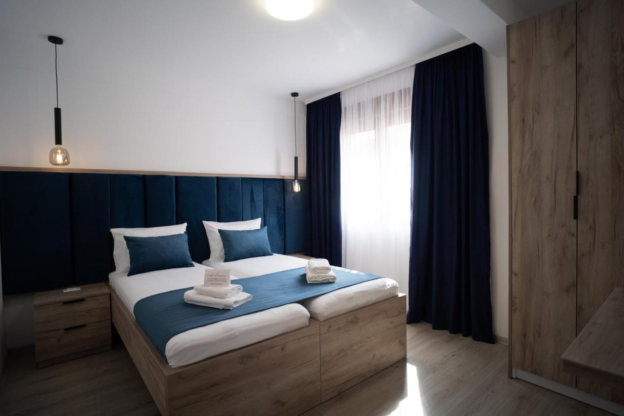 Apartments And Rooms Smile Мостар Экстерьер фото